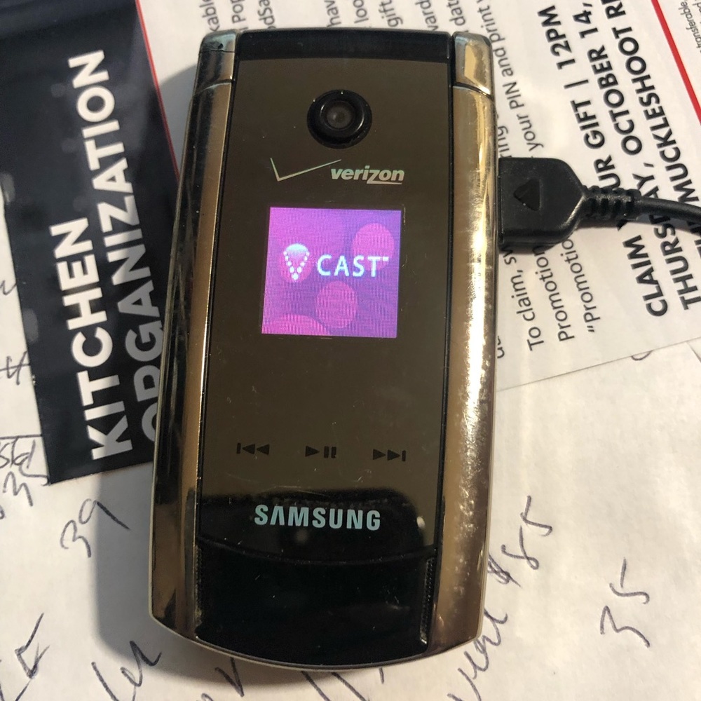 Samsung SCH-U700 - Gold ( Verizon ) Cellular Phone